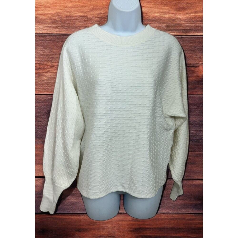 Olive + Oak White Cable Knit Pullover Sweater Sz Medium Boxy Bishop Long-Sleeve